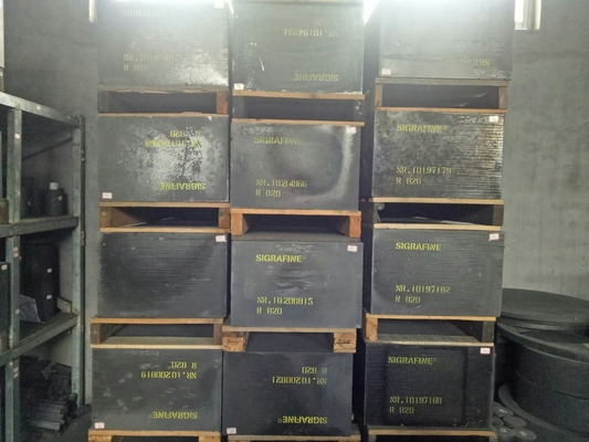 100% Densidade de carbono 1,60 g/cm3 0,8 mm Bloco e barra de grafite para aplicações industriais