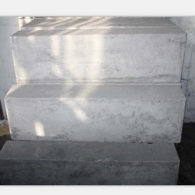 Bloco isostático de grafite com 100% de carbono e tamanho de grão de 10 microns