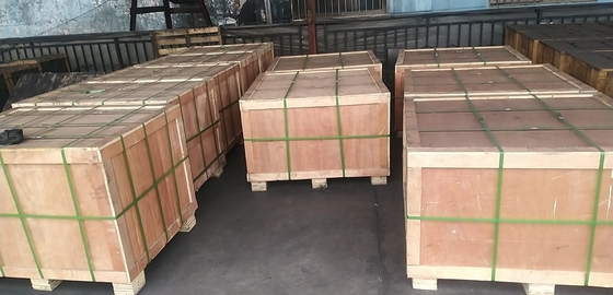 Grafite silicificada de grau industrial e compostos de grafite com grafite em flocos