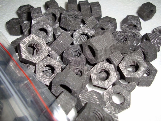 100% de carbono M8 Composto de carbono de alta resistência para o fabrico de parafusos negros e porcas