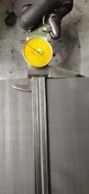 Formação de forma isostática de prensagem de placa de grafite moldeada para grafite de carbono de alta pureza