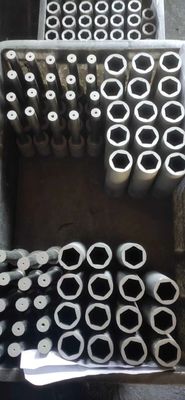 Moldes de grafite em floco para fundição contínua na indústria de prensagem de cobre