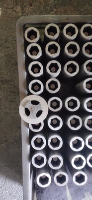 Molde de grafite para fundição contínua de latão três buracos redondo hexagonal quadrado engrenagem DC-1.85