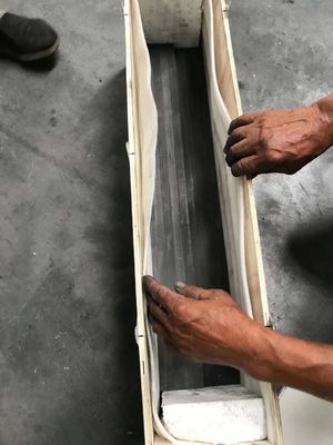 Placa de grafite isostática DC-1.91 para forno a vácuo 740*14*14mm Formação Isostática