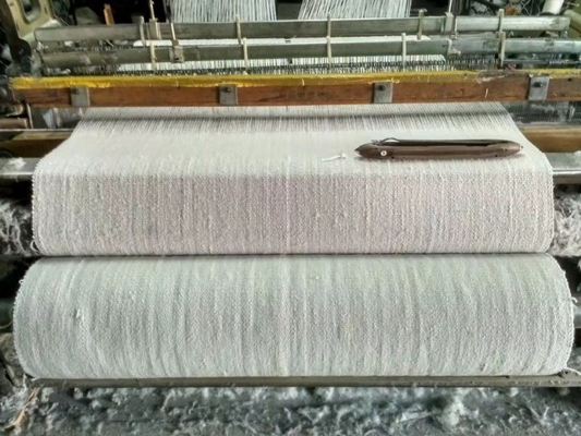 Série sem fumaça de sinterização de tecido de fibra cerâmica 1300c para eficiência de máquinas padrão