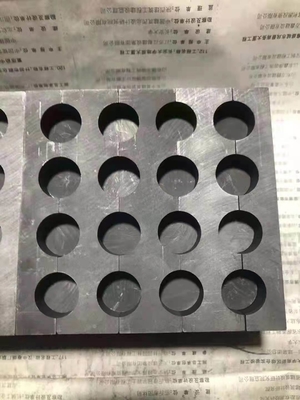 Molde de grafite de alta temperatura em forma personalizada GM-85 com uma densidade de 1.91g