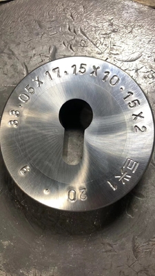 Molde de descascagem de tungstênio personalizado para pressão de cobre de latão -0,01 Personalização personalizada