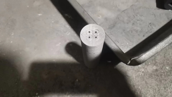 100% Densidade de carbono 1,78 g/cm3 1,85 g/cm3 Matriz de grafite para latão de fundição contínua