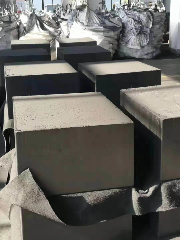 1.80g 1.85g 1.91g Grafite para EDM Grafite moldado Densidade em massa 1.80 Formação