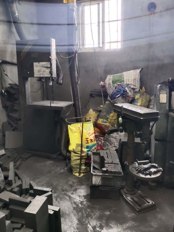 Matriz de grafite e molde para lingotes de latão adaptados às suas necessidades 2-3 dias Tempo de entrega