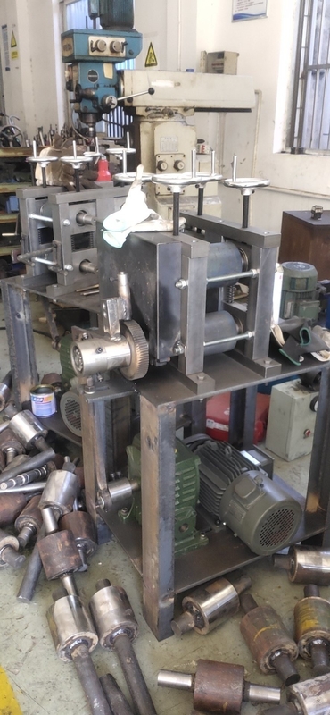 Molde de chapéu de água de resfriamento para linha de fundição contínua horizontal muito suavemente dentro